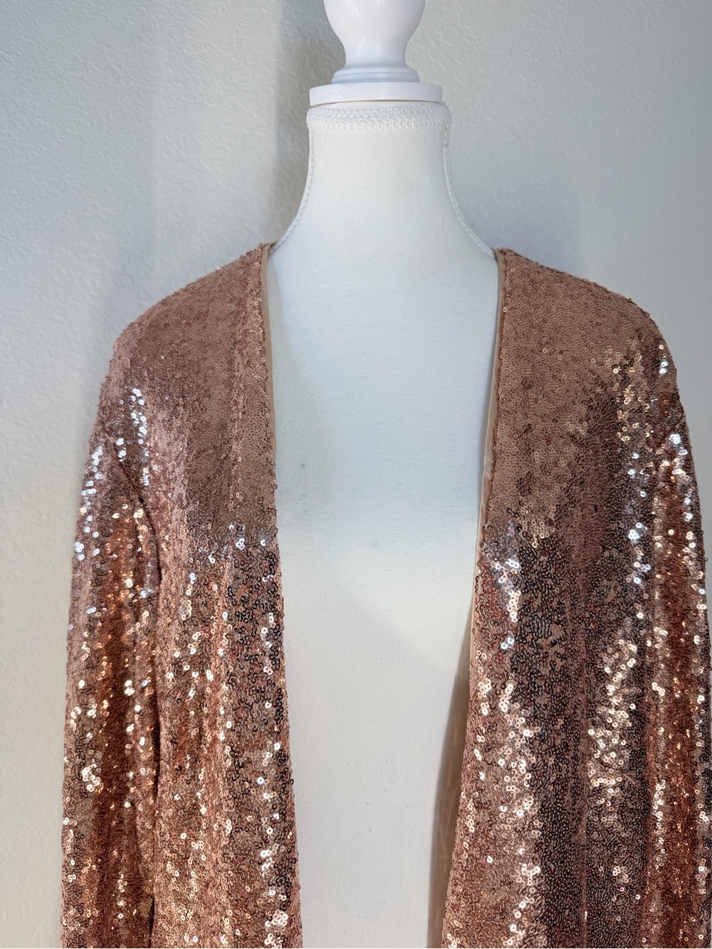 Torrid Women’s Sequin Open Front Duster Cardigan Rose Gold Size 4 - Picture 3 of 16